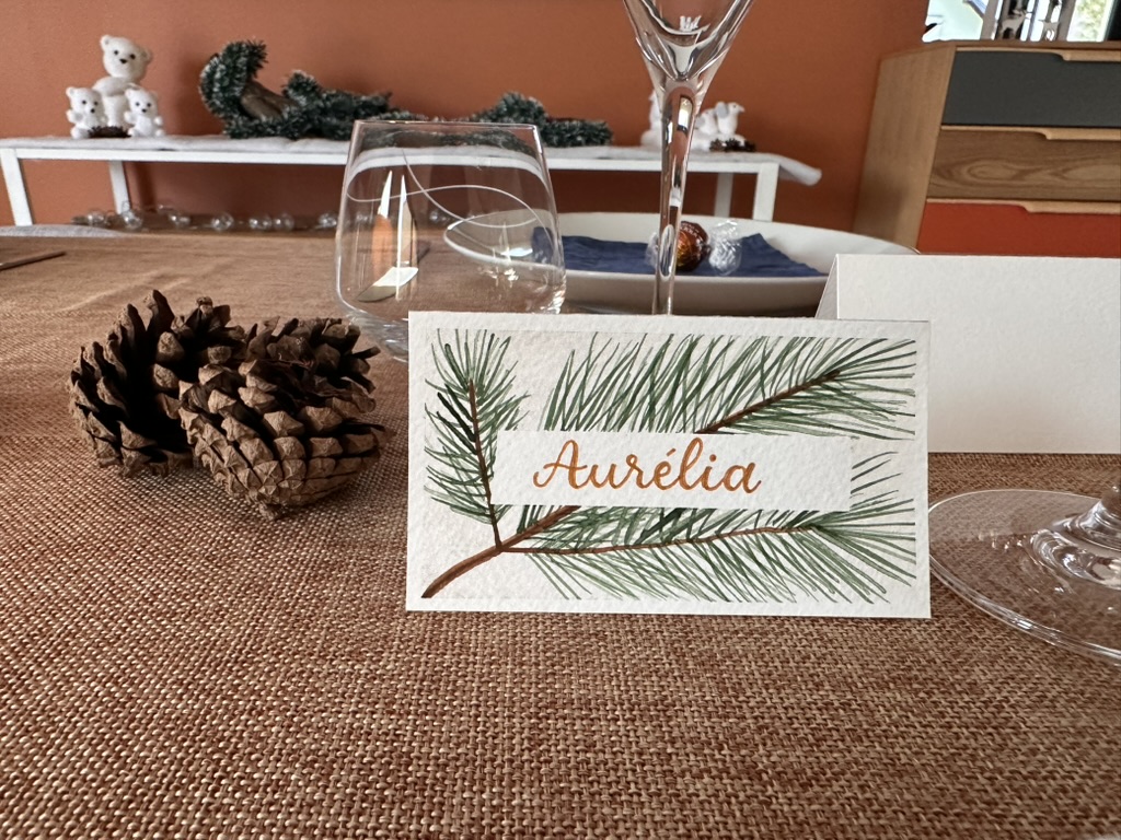 Marque-place personnalisé branche de sapin